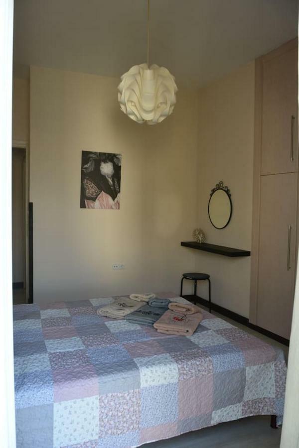 Modern Apartment, 5΄ Walk From Central Metro Station أثينا المظهر الخارجي الصورة