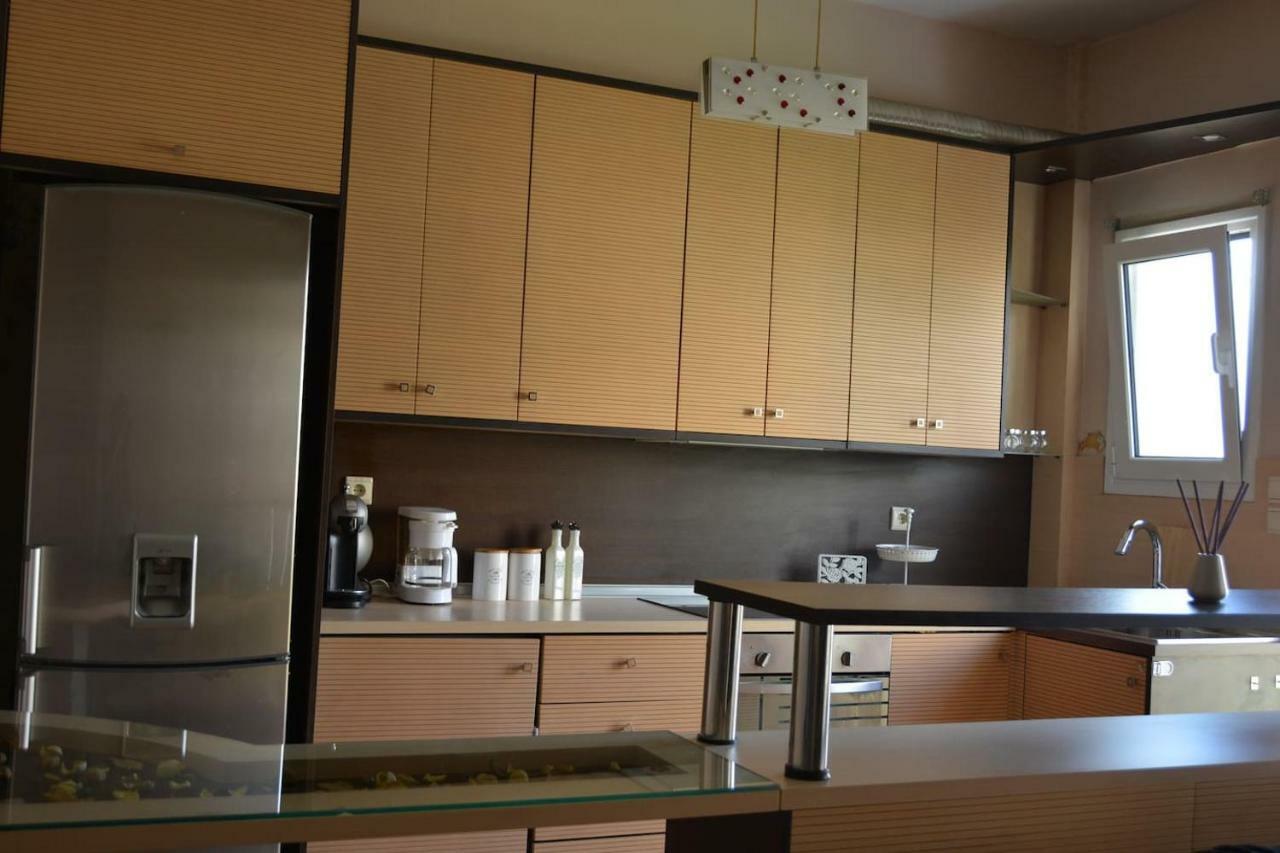 Modern Apartment, 5΄ Walk From Central Metro Station أثينا المظهر الخارجي الصورة