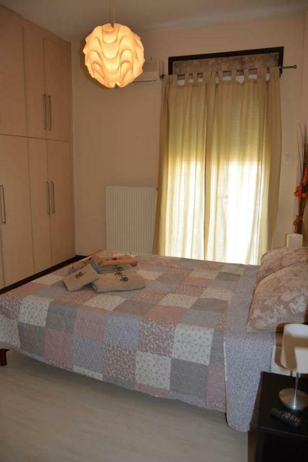 Modern Apartment, 5΄ Walk From Central Metro Station أثينا المظهر الخارجي الصورة