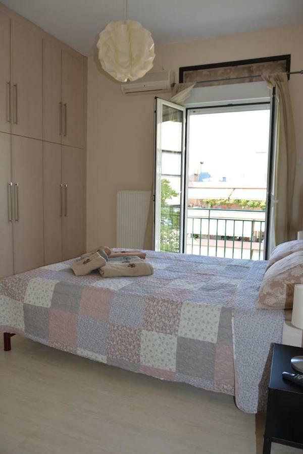 Modern Apartment, 5΄ Walk From Central Metro Station أثينا المظهر الخارجي الصورة